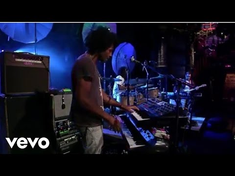 TV On The Radio - Dancing Choose (Live on Letterman)