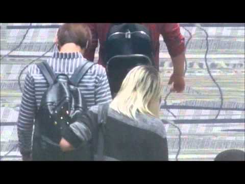 121028 Nu'est Departure At Changi Airport Terminal 3