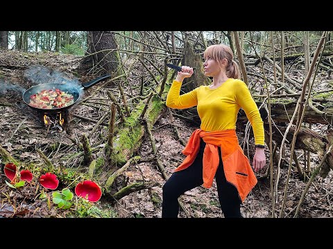 Wild Cooking in Nature. Learning forest survival skills. ASMR