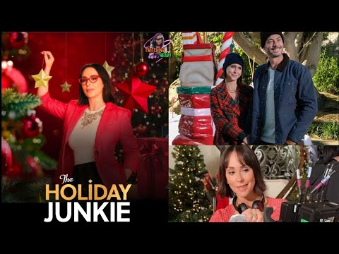 The Holiday Junkie | Jennifer Love Hewitt