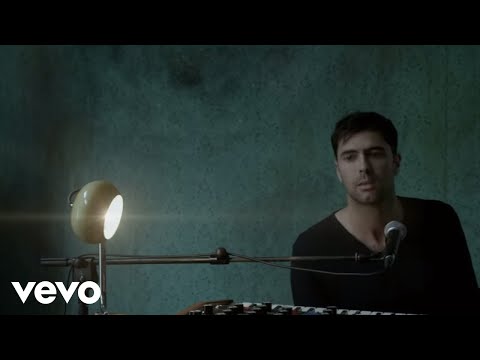 Keane - Disconnected (Official Music Video)