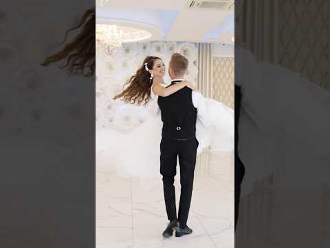 Lose Control - Teddy Swims ❤️‍🔥 Wedding Dance ONLINE | Romantic First Dance Routine