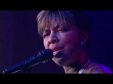 Natalie Cole - Swinging Sheperd Blues (Live In Montreux 1994)