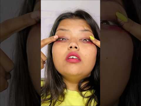 येसे भी smoky eye बनता हैं क्या😱 #youtubeshorts #mua #makeupartist #shots #smokeyeye #youtube