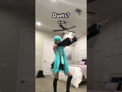 Tell me ❤️ #vocaloid #hatsunemiku #miku #cosplay #silly #ashwolf323 #dance #duet