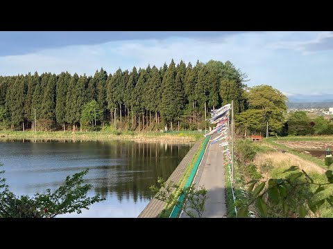 川のせせらぎ。鳥のさえずり。春の音。