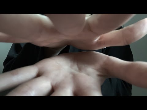 [ASMR] 熟睡へ導くハンドムーブメント＆マイクにラップを被せて触る音   Hand Movements/plastic wrap sounds/画面暗め/音フェチ/バイノーラル/睡眠導入/睡眠誘導