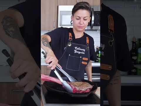 How To Cook The INSIDE Of Your Steak... #cooking #tutorial #shorts