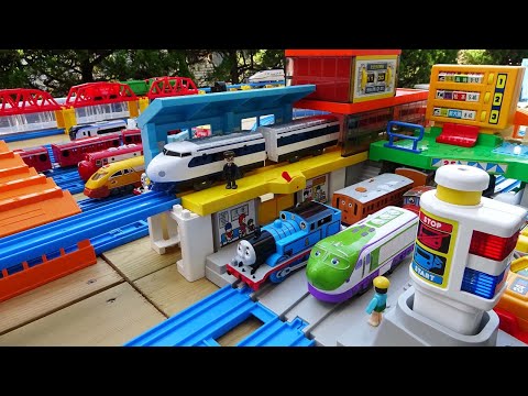 Plarail Shinkansen ☆ Thomas the Tank Engine & Big Station depot course