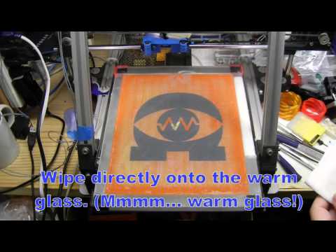 Reprap MendelMax 3D Printing - Applying PVA on Glass for PLA Prints