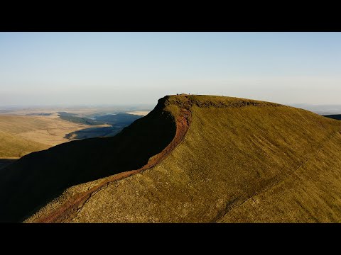 Freedom feels in Brecon Beacons | Pen Y Fan 4k drone footage