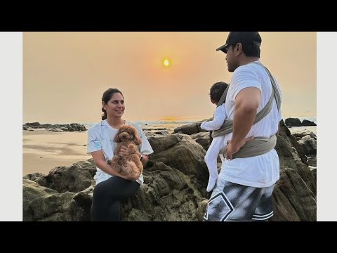 UPASANA KONIDELA WITH RAM CHARAN,DAUGHTER KliM KARA IN VIZAG BEACH #viral #mega family