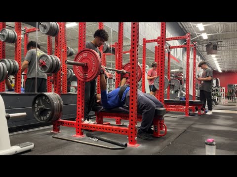 Building Up To A 315 bench