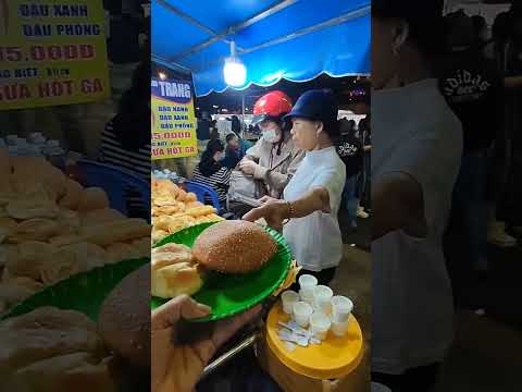 Street Food #sữađậunành #น้ำเต้าหู้ #DalatNightMarket #ดาลัด #เวียดนาม #Dalat #Vietnam #อาหาร #รีวิว