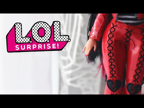 Unpacking L.O.L Surprise Dolls ~ L.O.L OMG Spicy Babe