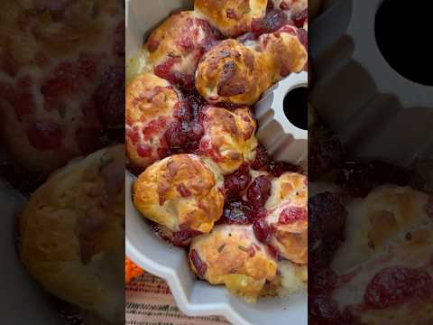 A simple and amazing appetizer! Try Jess's Cranberry and Brie Pull-apart Bread.