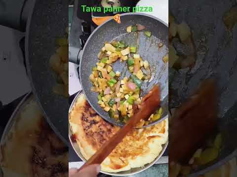 #tawa pizza 🍕 #paneer pizza #pizza #chizz pizza #roshni ki rasoi #viral #trending