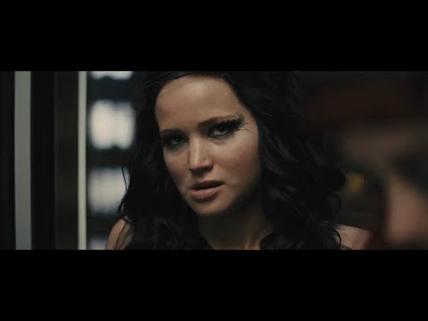 The Hunger Games: Funnny elevator scene ( Katniss Jealous)