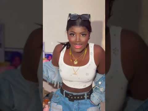 FATOU NDIAYE quand je vois la vidéo là je ris seulement #fatoundiaye #humour