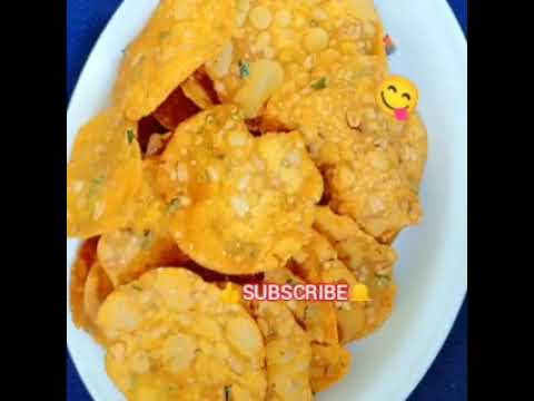 Rice flour snacks/తెలంగాణ గారెలు #chekkalu #shorts #sonucookings #youtubeshorts