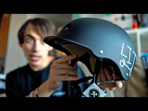 FIRST EVER SCOOTER HELMET! *S1 x Undialed*