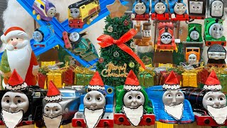 トーマス　もうすぐクリスマス　サンタさんに大変身！？みんなにプレゼントを届けよう！ゴードン、パーシー達も大活躍♪