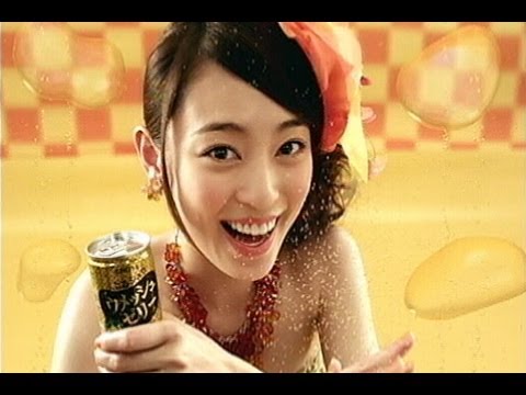 いいなCM　チョーヤ　滝裕可里　「ふってふって！」篇