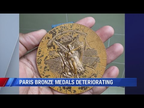 Paris Bronze Medals deteriorating