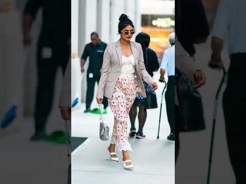 Priyanka Chopra Street Fashion | Celebrity Style  #celebrityinspiration