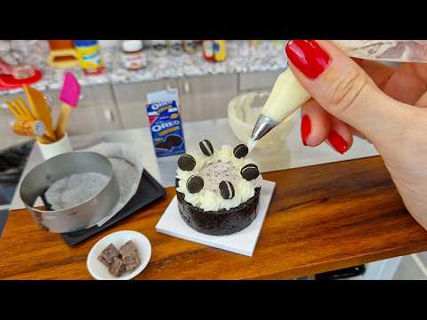 🥘 Real mini cooking! 🍫 Have you seen the world's smallest Oreo cheesecake yet? 🥧🍰 #minicooking