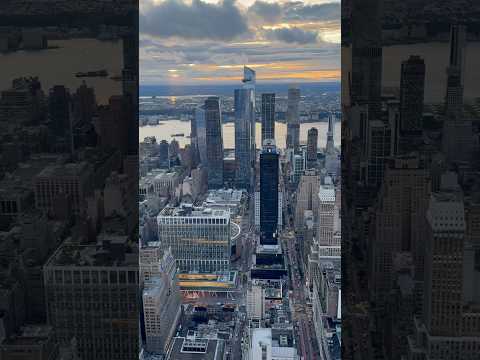 Stunning Sunset view of Manhattan, New York from the Empire State Building!#empirestatebuilding