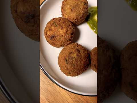 Falafel with Indian twist! #falafel #middleeast #healthyfood #cooking #recipe #shorts #ytshorts