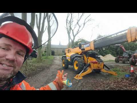 3 Telehandlers in the Yard J.C.B Manitous  how high will it go?? PART 1