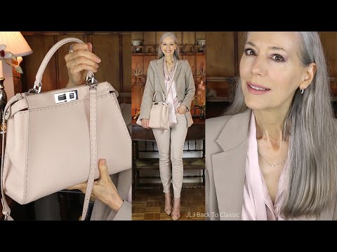 What's In My Fendi Medium Peekaboo; Beige Jacket, Jeans, Silk Top / Classic Fashion, Elegant Style