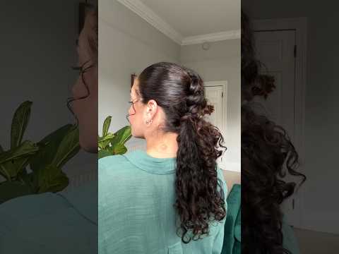 How to upgrade a low ponytail #curls #ponytail #hairstyle #hair