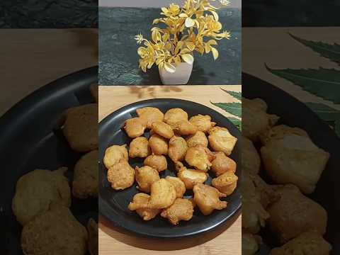 Crispy Aloo Pakora Recipe #Pakoda #shorts