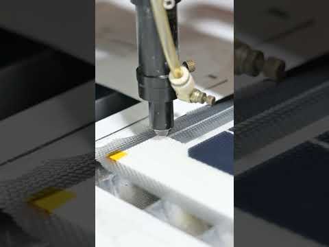 Solar Panel Cutter: Easy and Efficient Cutting!