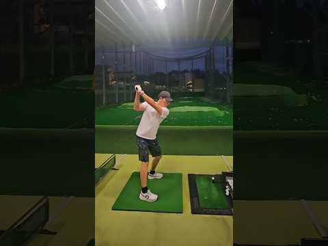 手を使う割合を減らす#ゴルフ #ゴルフ練習動画 #ゴルフスイング #golfshorts #golf