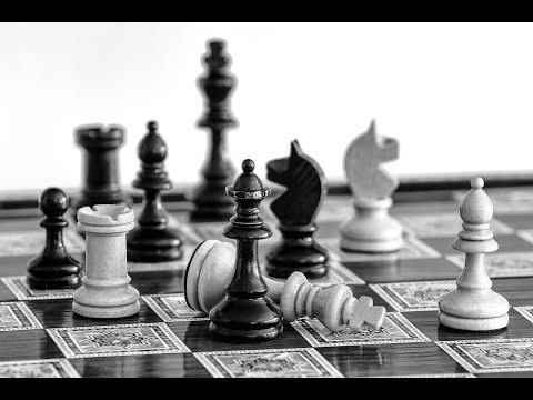 Playing chess ❘ Rapid ❘ Chess.com