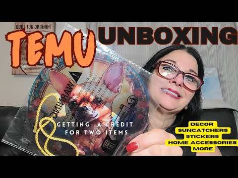 Temu haul unbagging unboxing.  Two items were refunded for being broken. Mostly good haul. resell