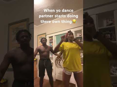 Come on now do the dance right 😂😂#explore #dance #comedydancer #shortsfeed #viralvideo #fyp