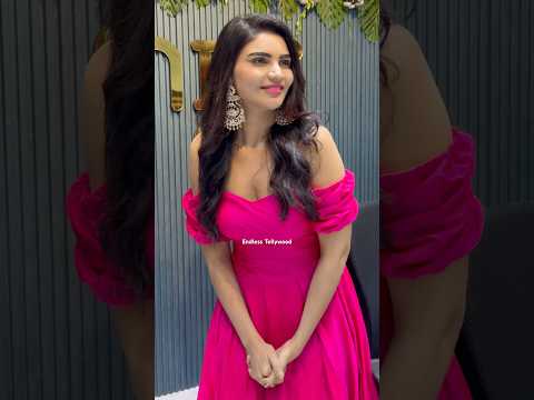 కొత్త సలూన్ లాంచ్ కి వచ్చిన Jabardasth Varsha | Jabardasth Varsha at New Salon Opening