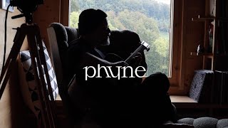 Phyne – a burning heart: unplugged v/s production