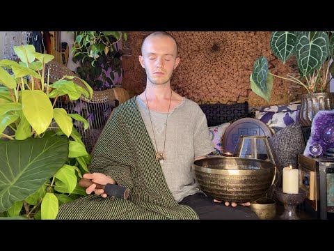 Sacred Temple Meditation - Music For Inner Peace & Compassion - Healing Voice & Tibetan Singing Bowl