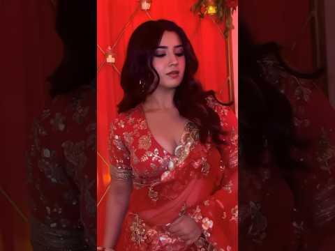 Roshni Walia Gorgeous look in Red Saree 🔥🔥🔥 #hotlook #aajkiraat #shortvideo #shorts #youtubeshorts