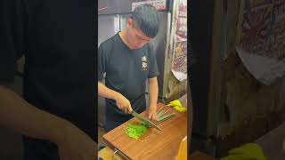 "Unbelievable Green Onion Cutting Speed! 🔪😲 #ChefSkills #FastCooking #OnionMaster