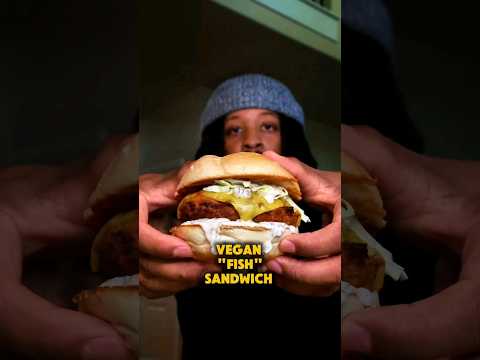 Vegan "Fish" Sandwich #youtubeshorts #veganrecipes #cooking #plantbased #food #easyrecipe #fish