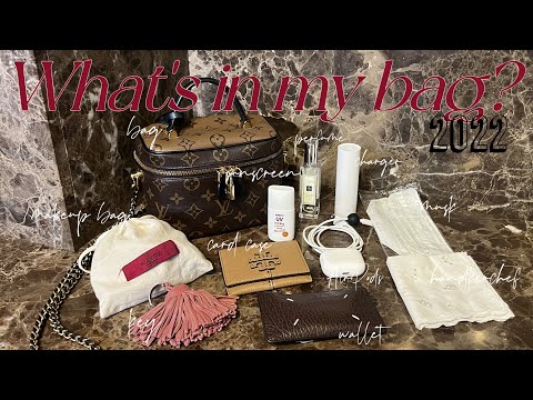 【What's in my bag?】バッグの中身紹介👜お出かけ編🤍