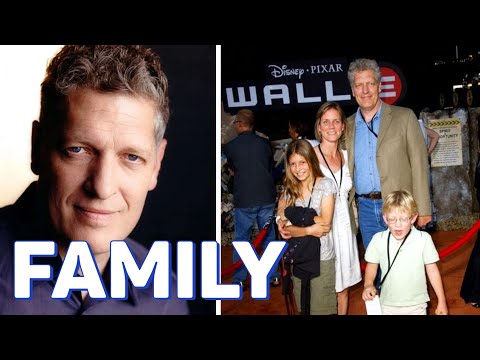 Clancy Brown Family & Biography