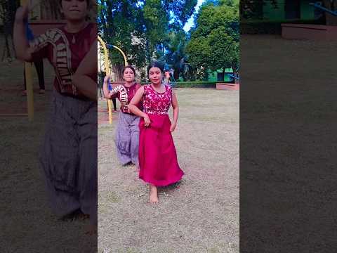 Tukur Tukur Dekte Ho Kya||#shorts #dance #trending